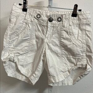 UNIONBAY Women's White Cargo Shorts